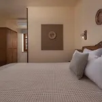 Archontiko Melanthi 4*