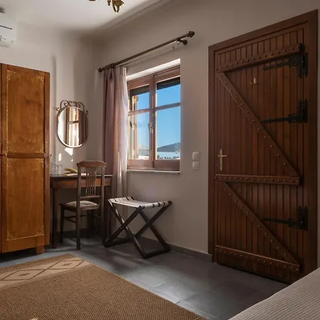 Archontiko Melanthi 3* Makrinitsa