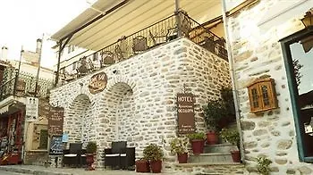 Archontiko Melanthi 4* Makrinitsa