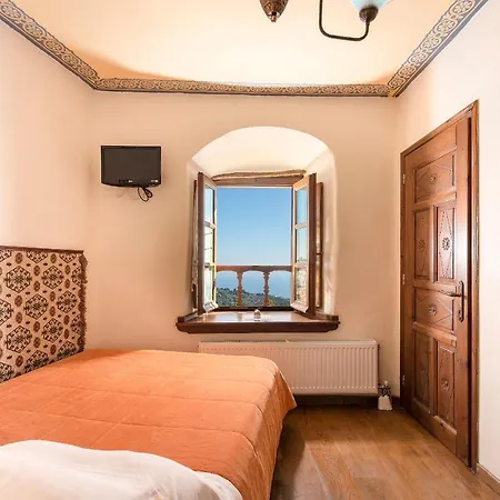 αρχοντικό μελάνθη 3* Μακρινίτσα