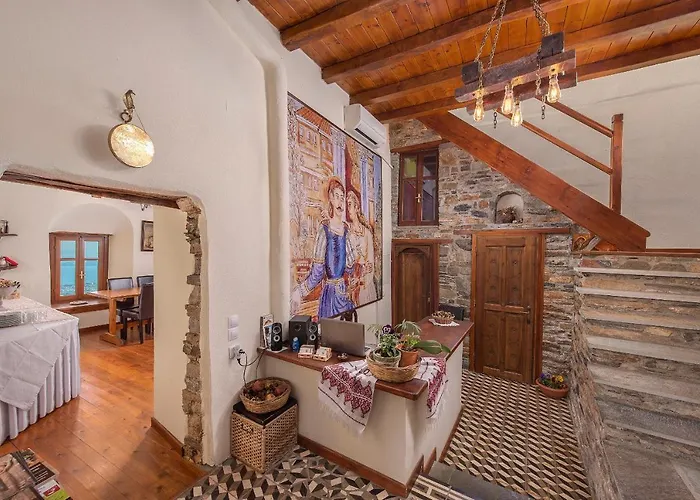 بيت ضيافة Archontiko Melanthi 4*